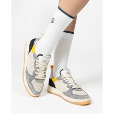 Oncept Oncept Phoenix Sneaker