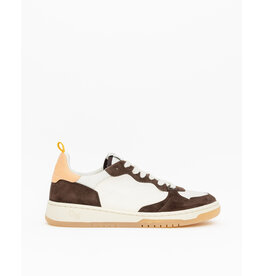 Oncept Phoenix Sneaker