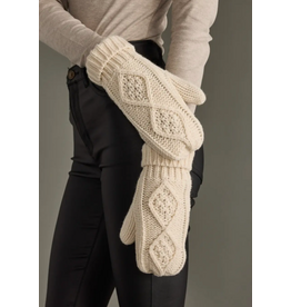 Panache Apparel Cable Knit Mittens