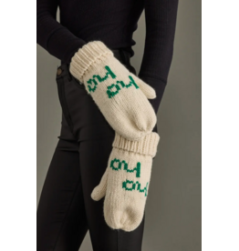 Panache Apparel Fleece Lined Ho Ho Ho Mittens
