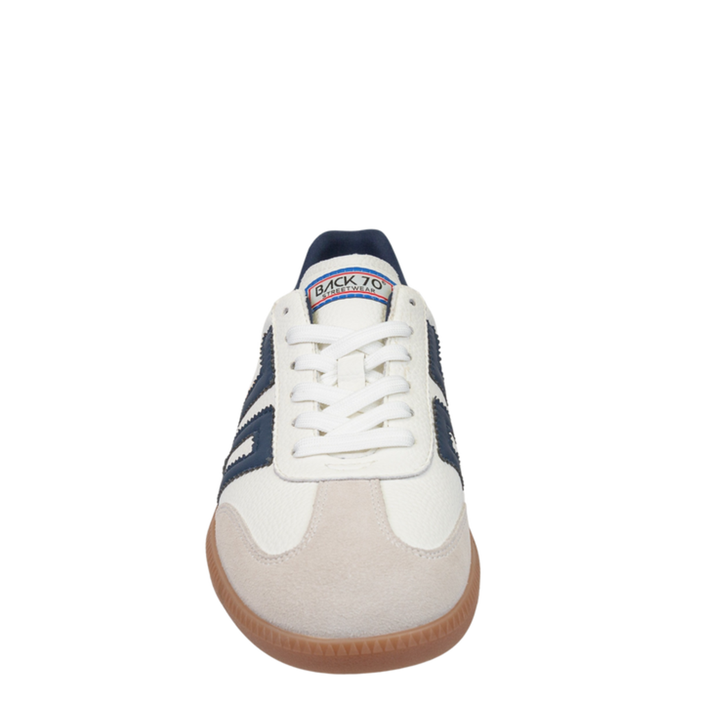 Back 70 Back 70 Cloud 600 Sneaker