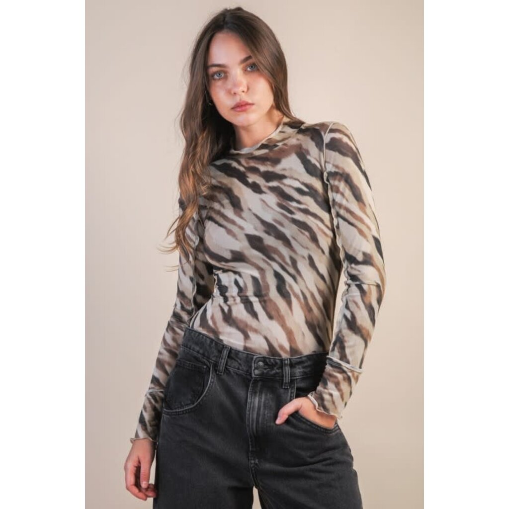 Very J Very J Zebra Print Fitted Lace Top