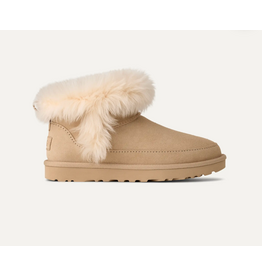 Ugg Classic Ultra Mini Chalet Boot