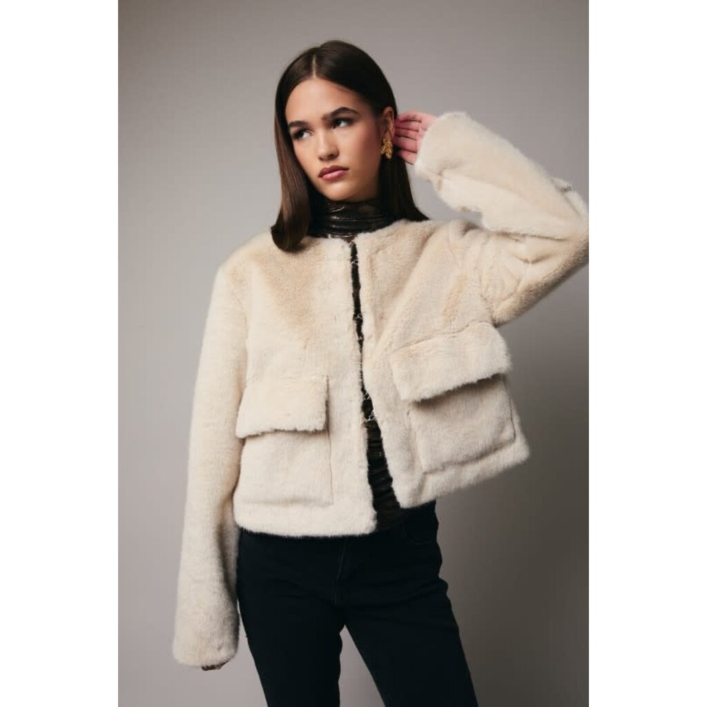Sunday Edition Sunday Edition Long Sleeve Faux Fur Coat