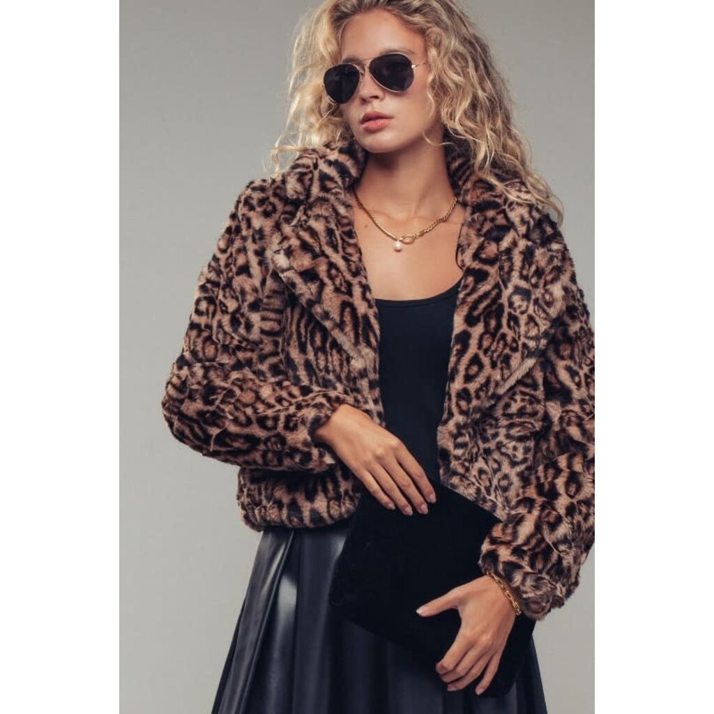 Trend Notes Trend Notes Leopard Fur Cropped Jacket