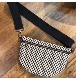 Pretty Simple Checkered Woven Westlyn Bag