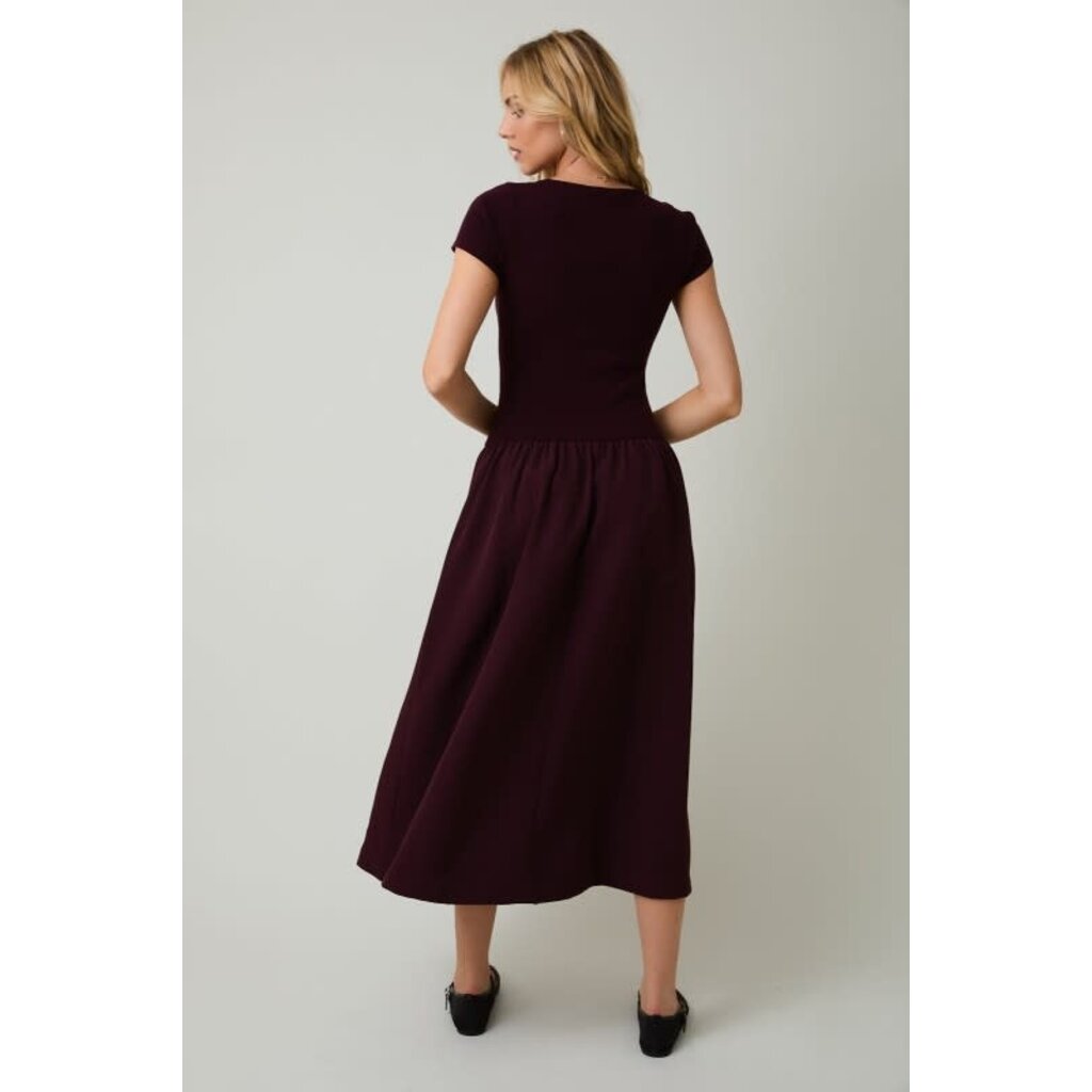 Sunday Edition Sunday Edition Short Sleeve Woven Midi Dress