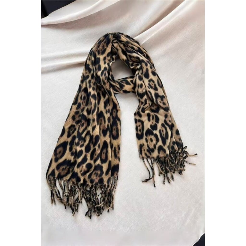 Leto Collection Leto Collection Leopard Scarf