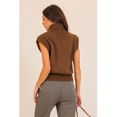 Lumiere Lumiere Modern Turtleneck Sweater Vest