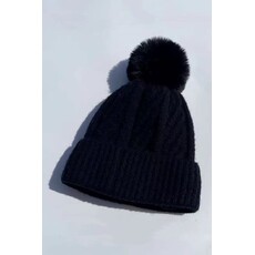 Swan Madchen Swan Madchen Solid Pom-Pom Fleece Lined Beanie