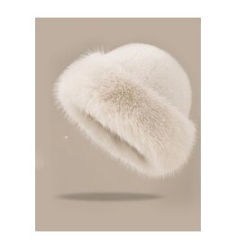 Swan Madchen Warm Fuzzy Bucket Hat