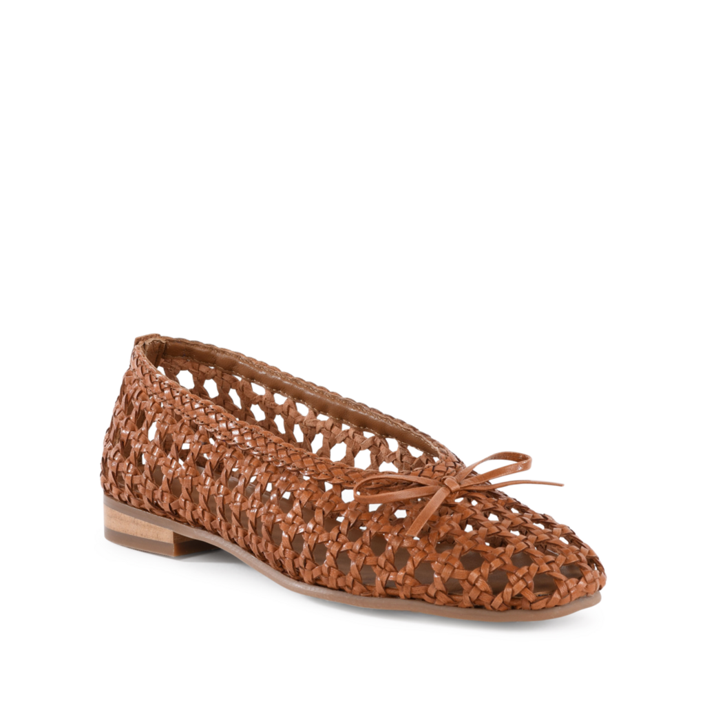 Seychelles Seychelles Flagstaff Woven Leather Flat