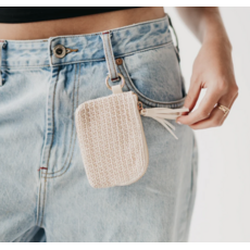 Pretty Simple Pretty Simple River Raffia Clippable Wallet
