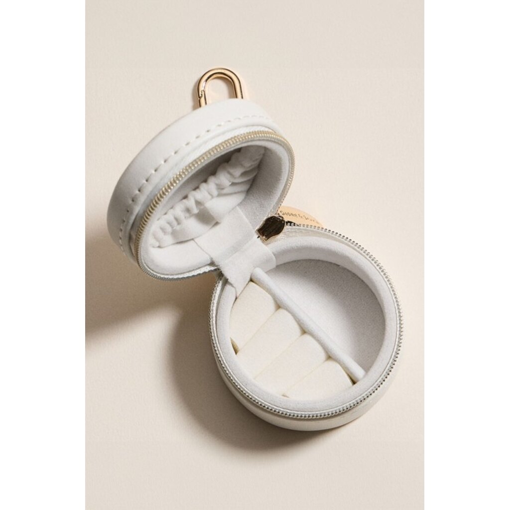 Wona Wona Floral Round Shaped Travel Jewelry Case Key Chain