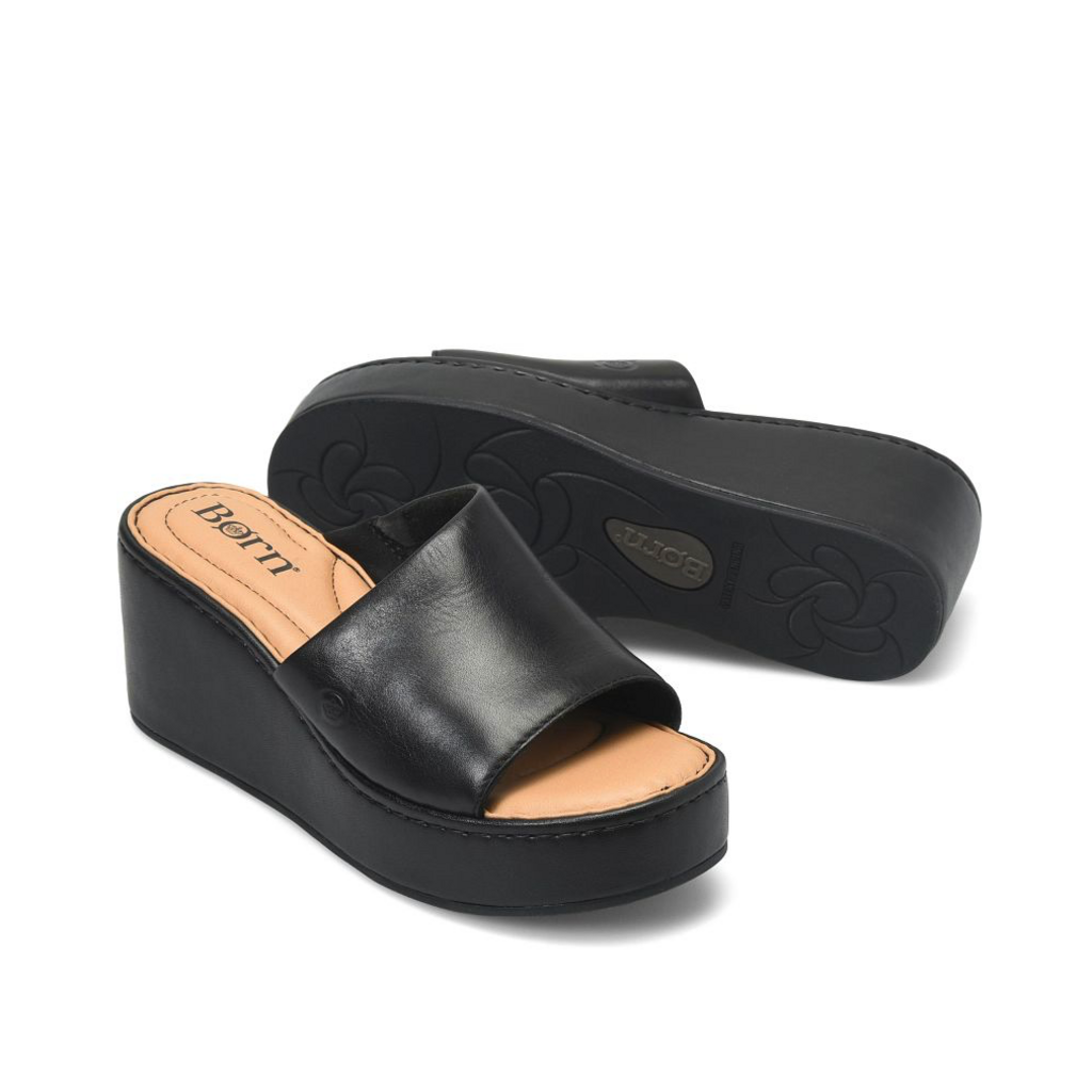 Born Born Shilo Wedge Sandal