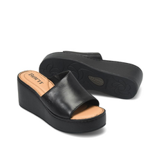 Born Born Shilo Wedge Sandal