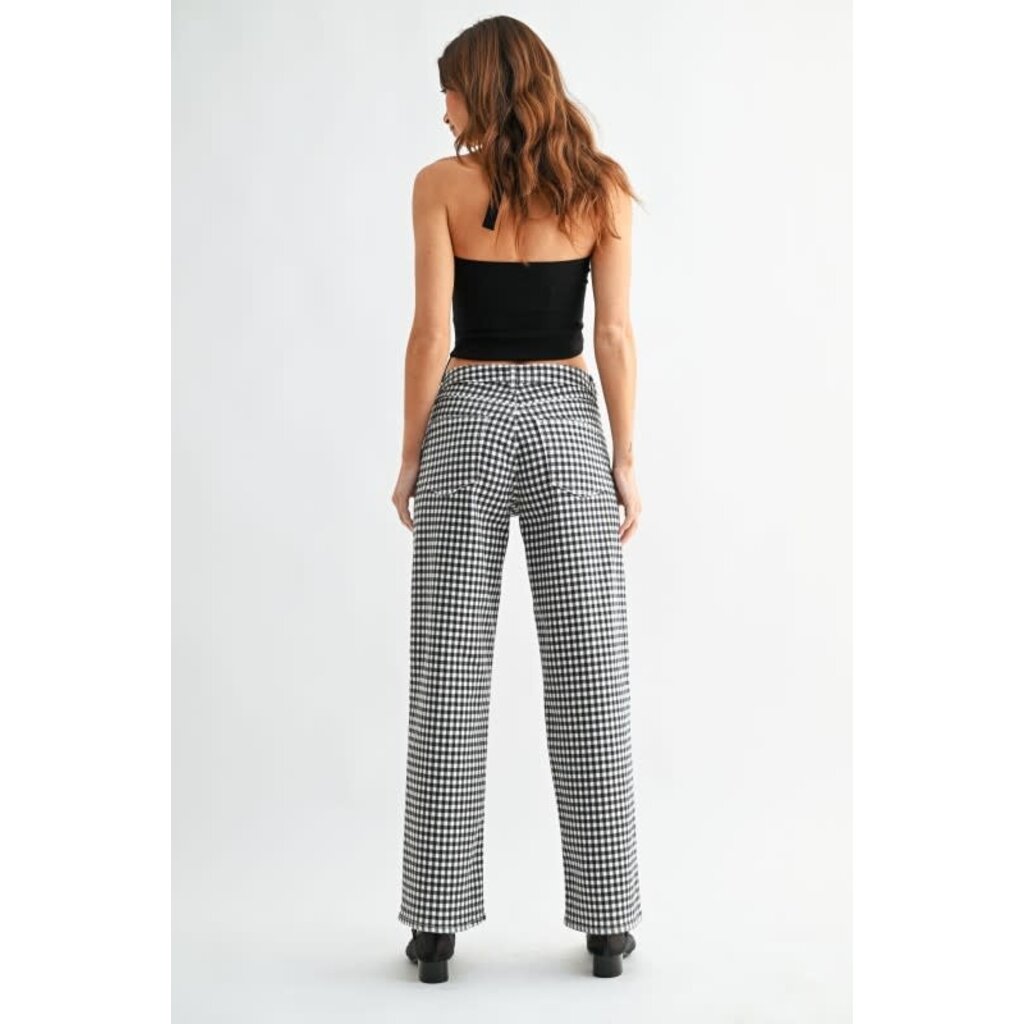 Just Black Denim Just Black Denim Mid Rise Straight Jean