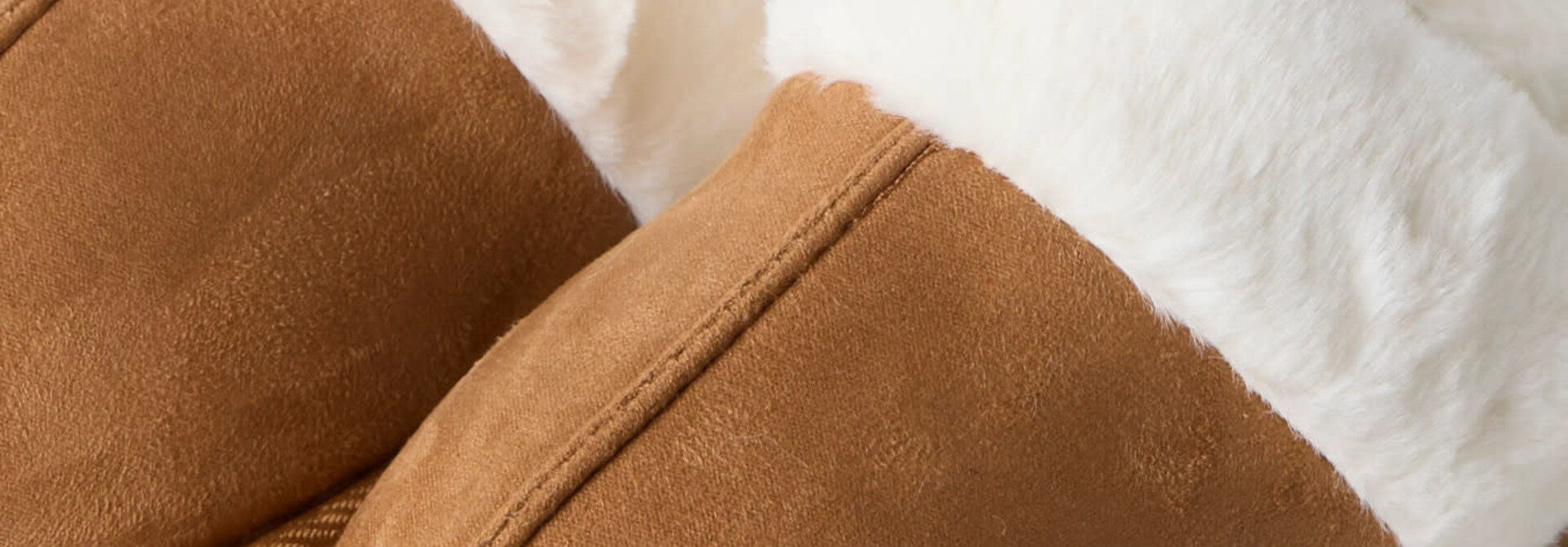 Chaussons fausse fourrure REED