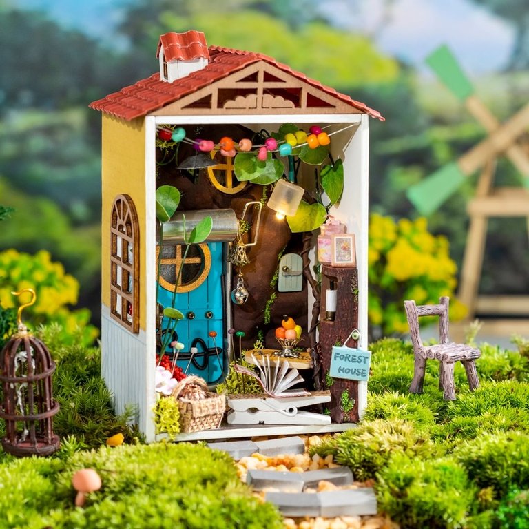 Hands Craft DIY Mini House Kit Borrowed Garden