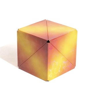 Shashibo Holographic Solar