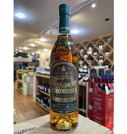 USA Calumet Farm Small Batch Kentucky Straight Bourbon Whiskey 750ml