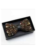 Faire/TYED by dede BOW TIE-FEATHER W/LAPEL PIN