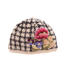 Faire/French Knot HAT-KNIT BEANIE-GEORGIA PLAID