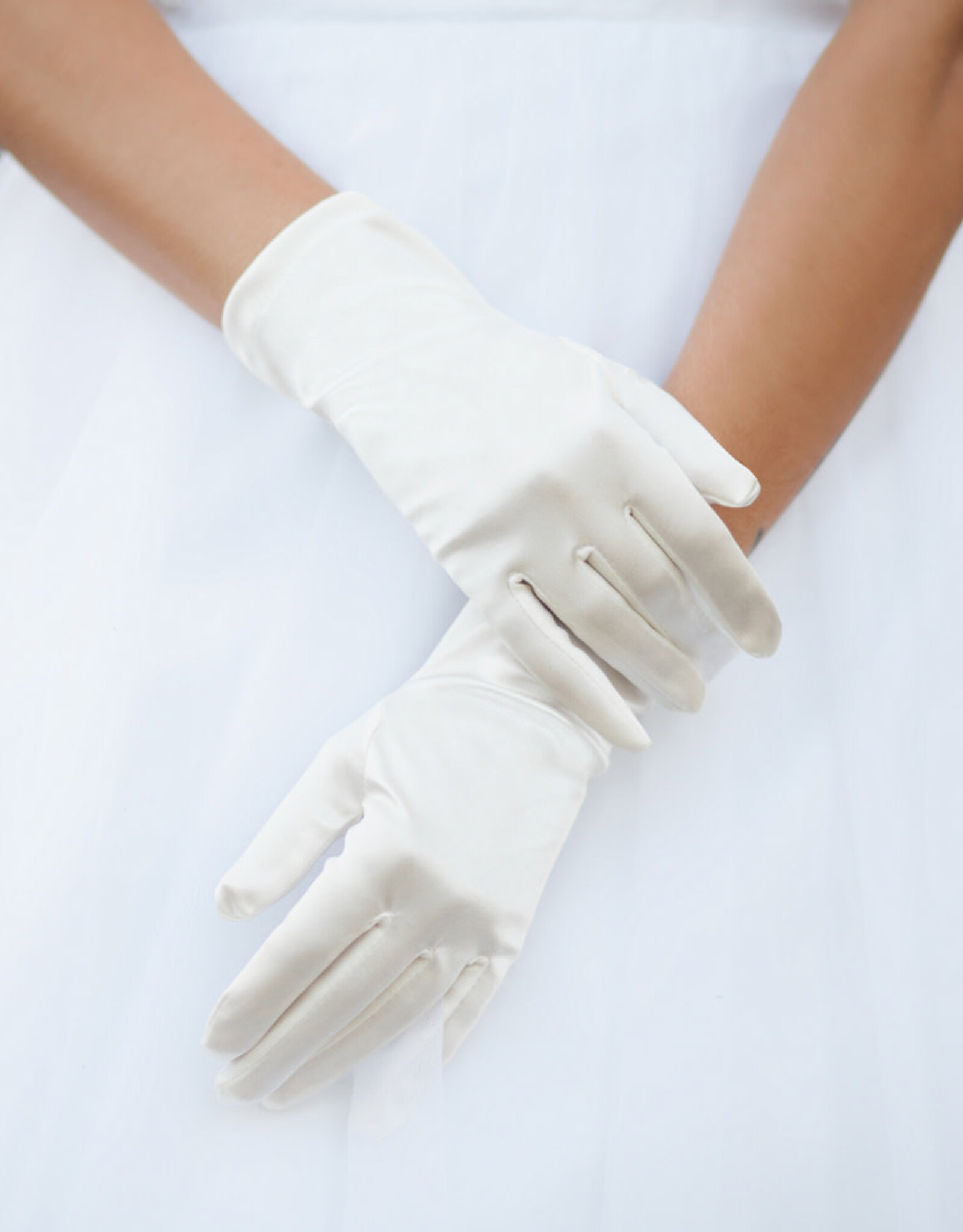 GLOVES-WRIST-SATIN