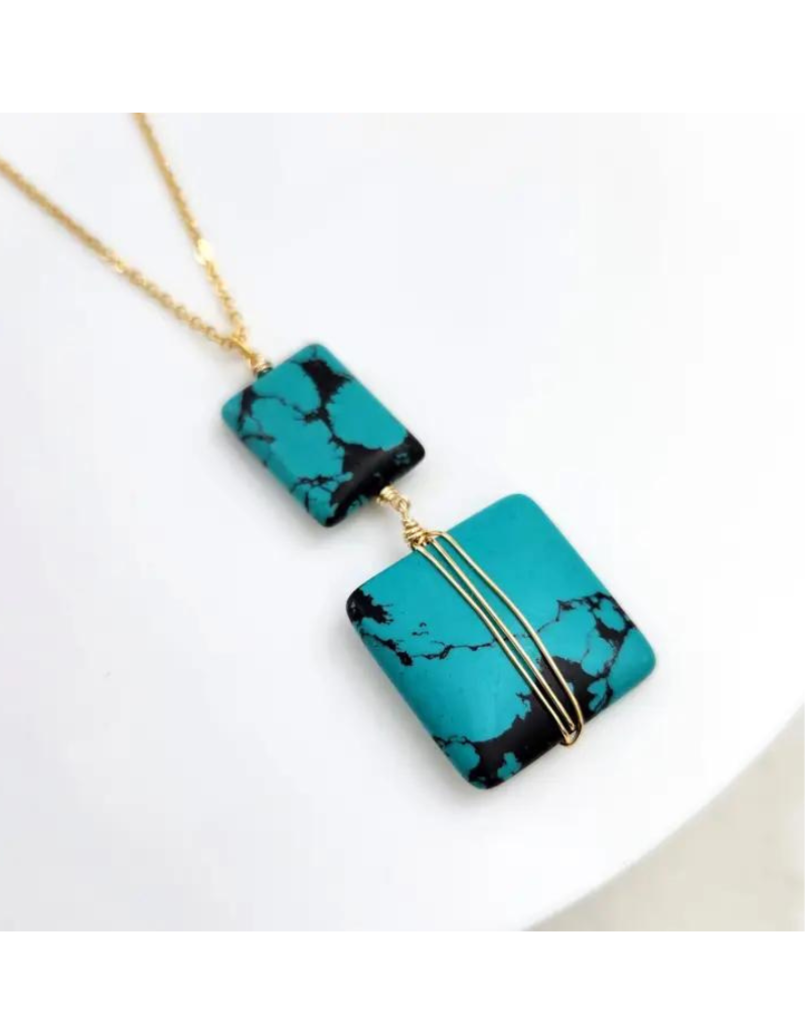 Faire/Edgy Petal NECKLACE-TURQUOISE/GLD WRAPPED SQUARES