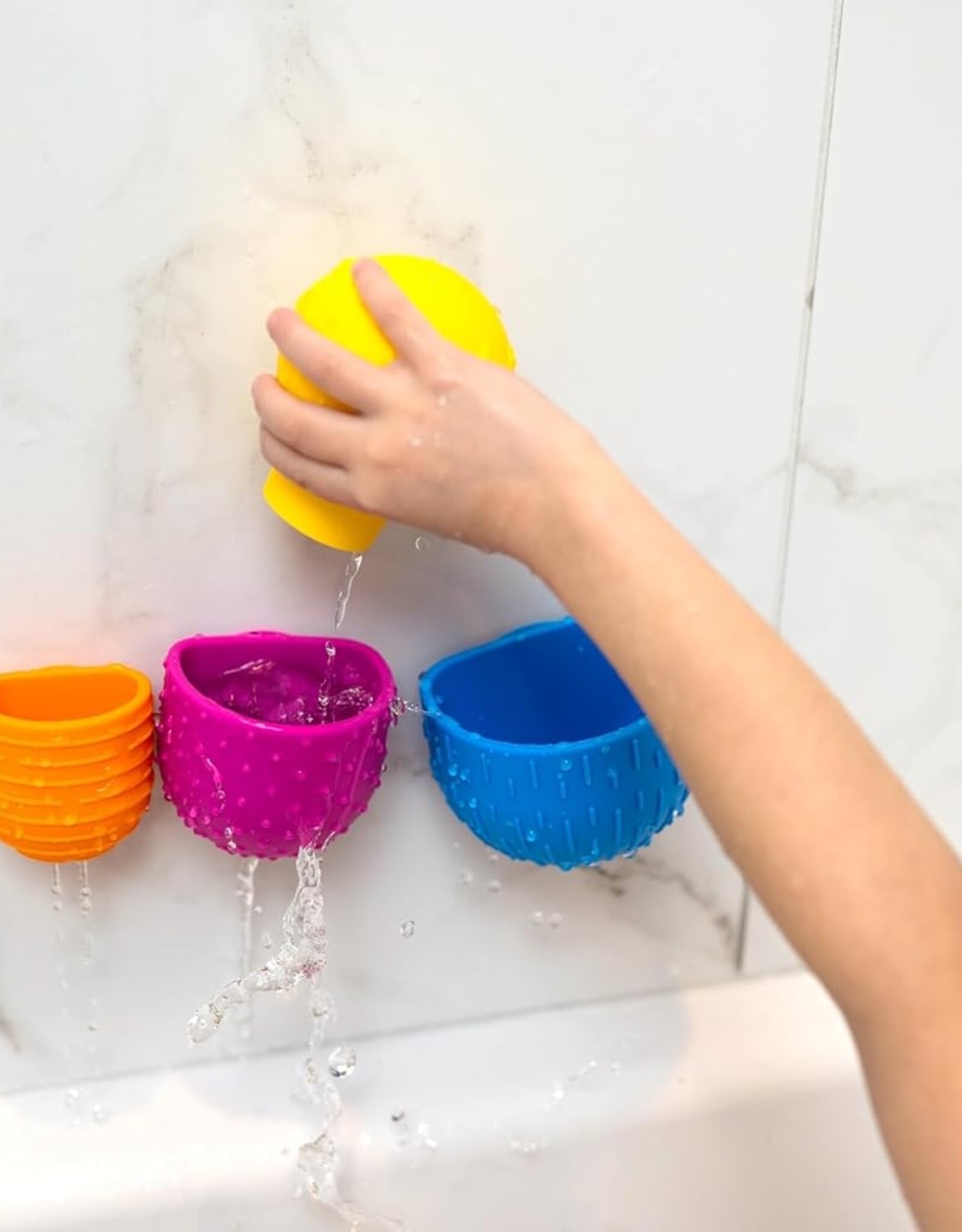 Oomplz: Drip Drop Suction Cups