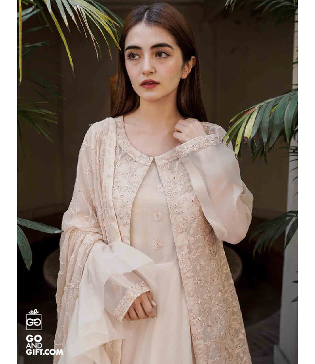 ASTER LYLIC LUXURY PRET Rang E Haya  Luxury Pret-PK