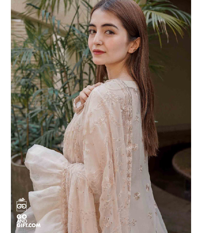 ASTER LYLIC LUXURY PRET Rang E Haya  Luxury Pret-PK