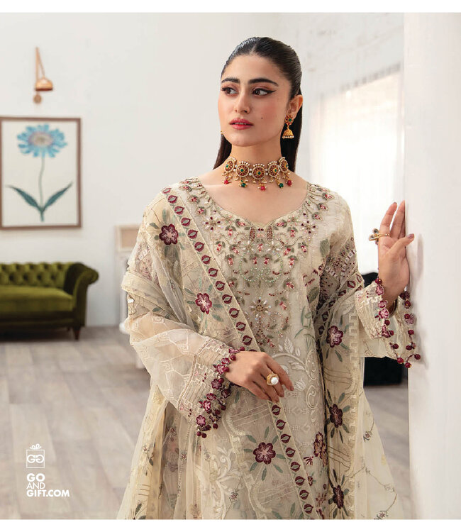 Minhal Kashmiri Minhal M 1004