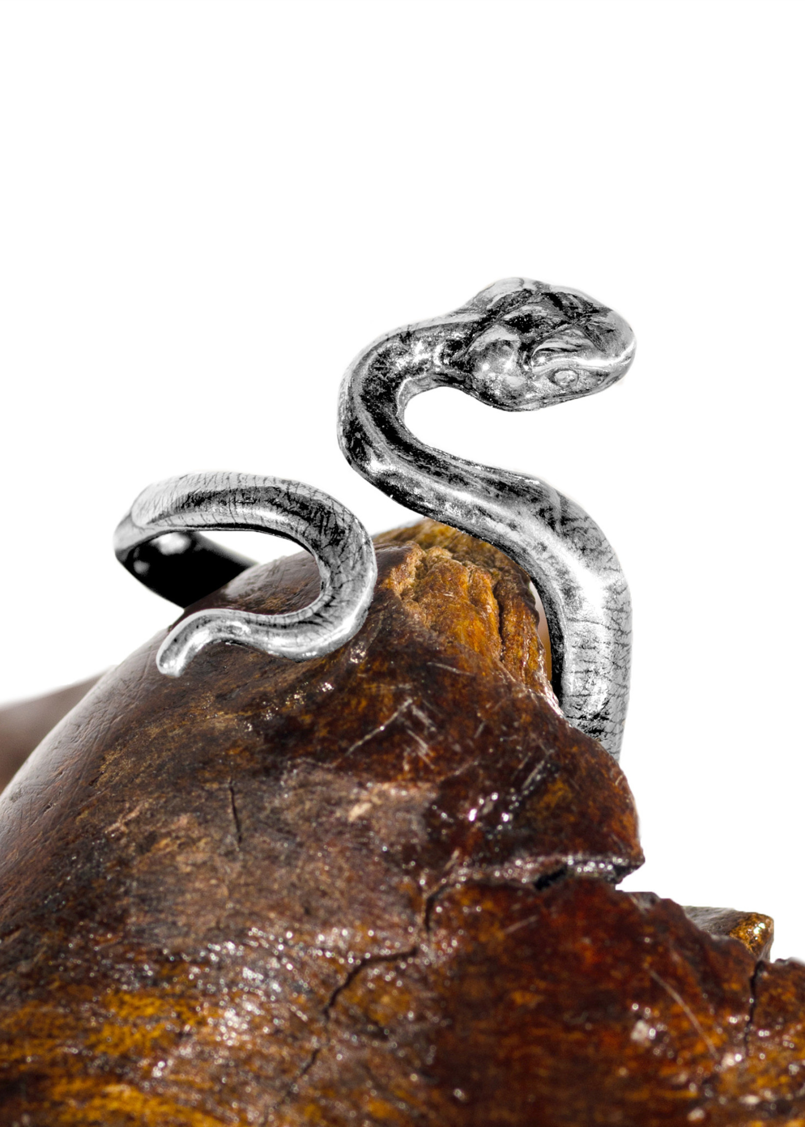 Wellstone Jewelry Snake Mother Ring (Adj)