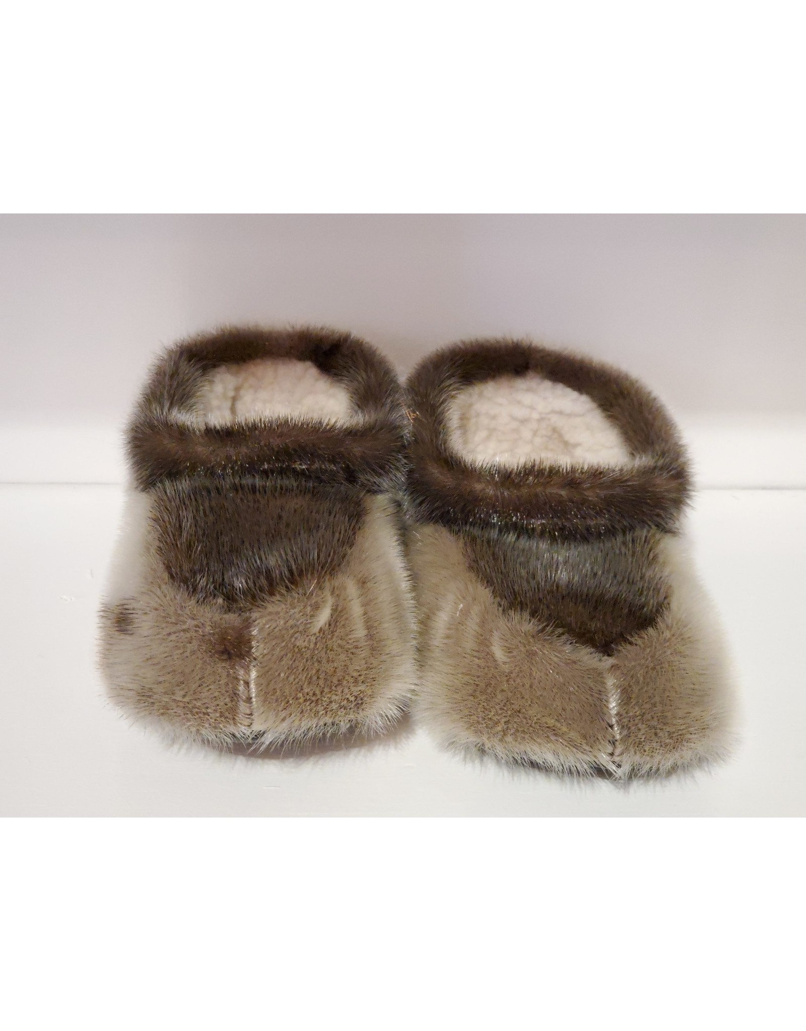 Dock Marina Kids Seal Skin Slippers (Size 2)-#17