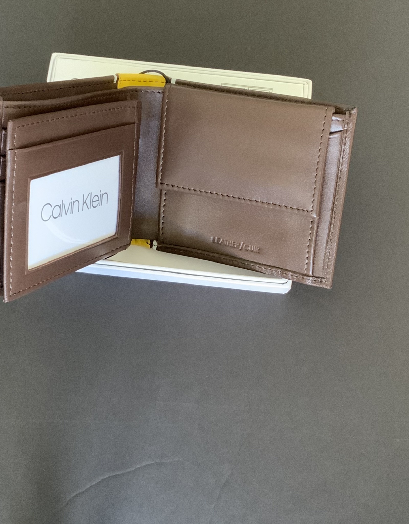Calvin Klein Calvin Klein Billfold