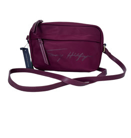 Tommy Hilfiger Tommy Hilfiger Dylan Camera Crossbody Bag