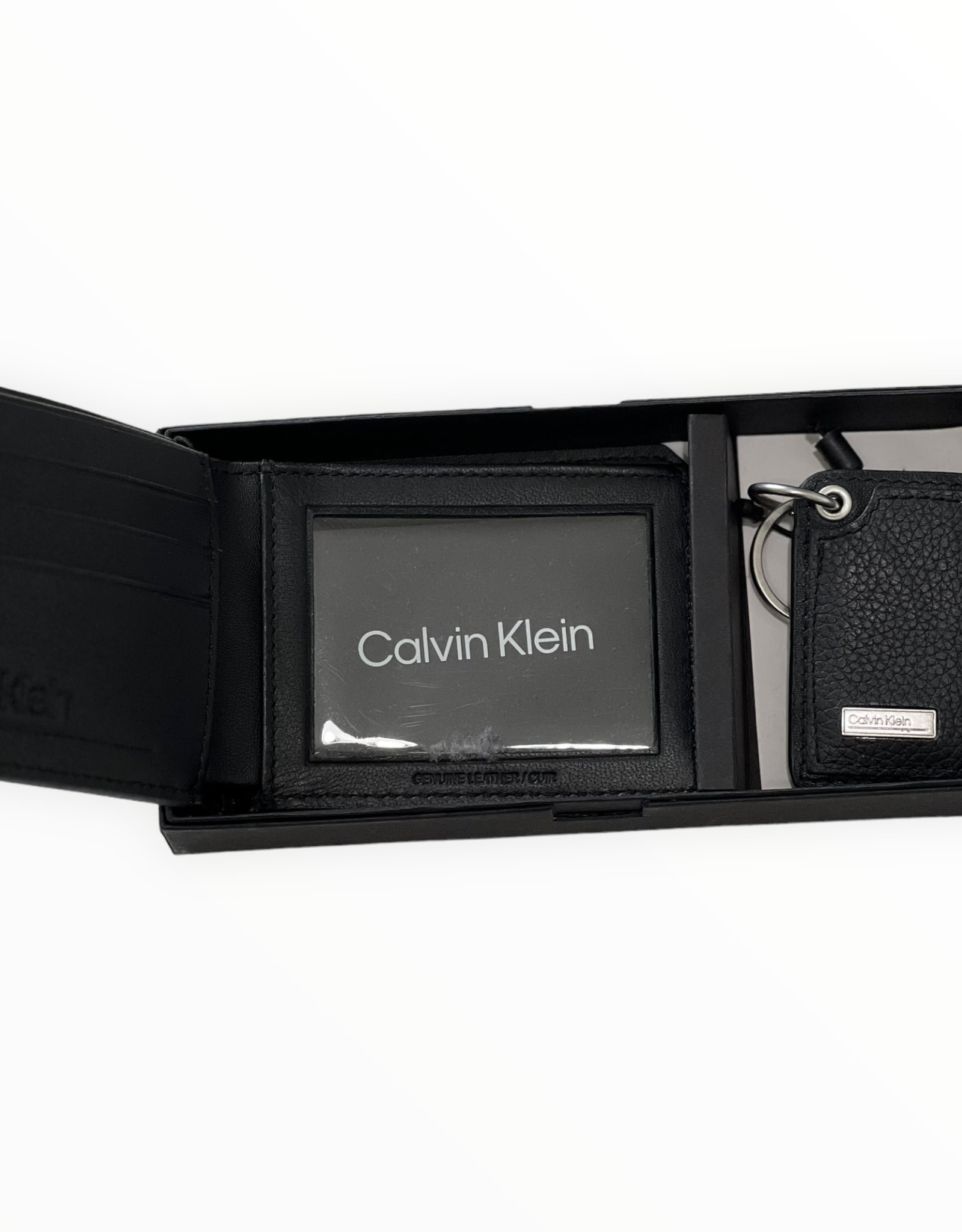 Calvin Klein Calvin Klein Micro Peeble Billfold + Bottle Opener Gift Set