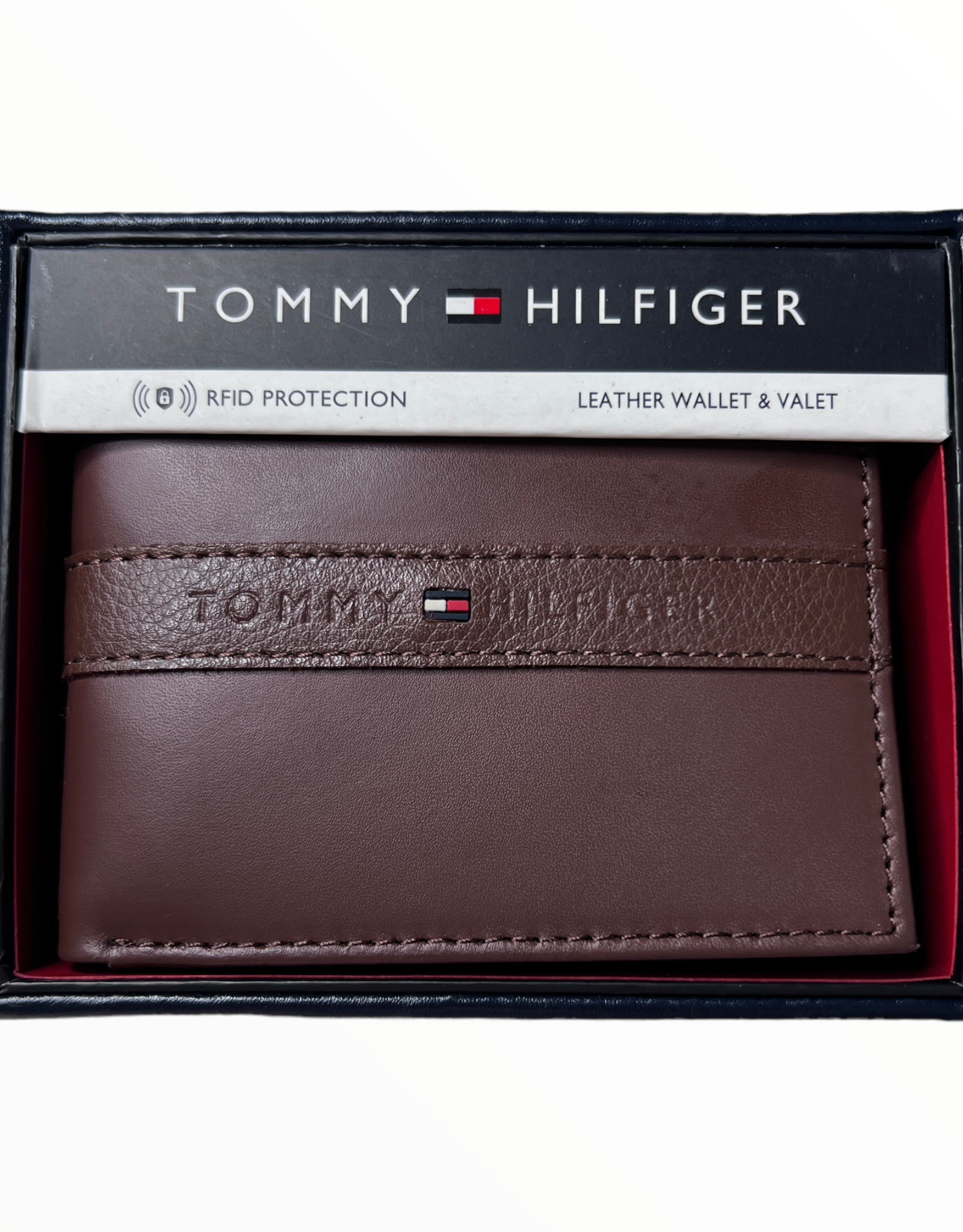 Tommy Hilfiger Tommy Hilfiger Leather Billfold Wallet with RFID Protection