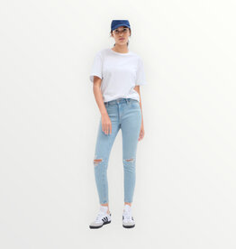 Gap Gap Mid-Rise Destructed Universal Legging Jeans with Washwell