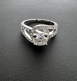 Finaella USA Fashion Jewelry Ring S925 18K Gold Plated Moissanite Center Swarovski Side Stone