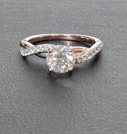 Finaella USA Fashion Jewelry Ring S925 18K Gold Plated Moissanite Center Swarovski Side Stone