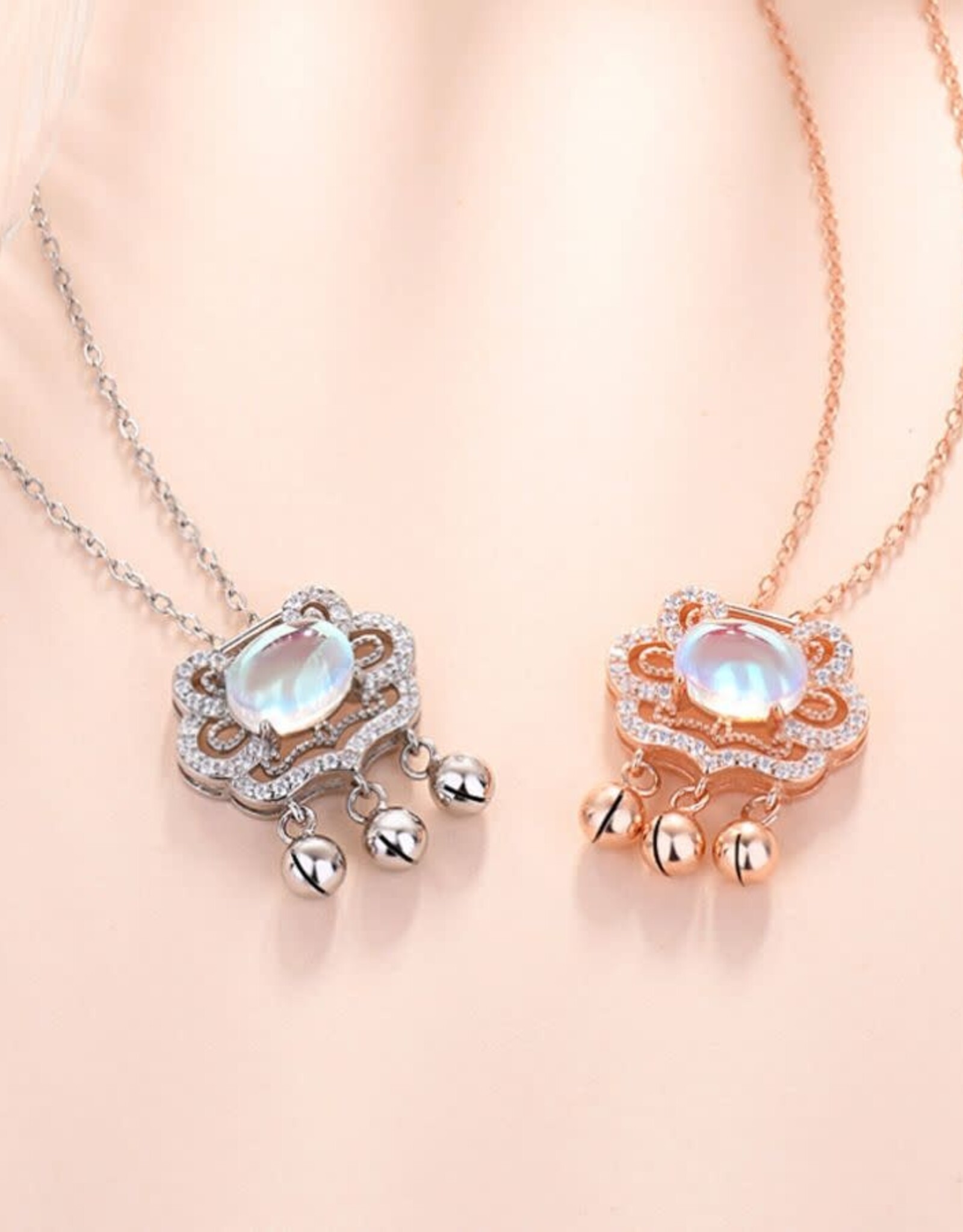 Finaella USA Fashion Jewelry Necklace Crystal Pendant Set in Sterling Silver Gold-Plated