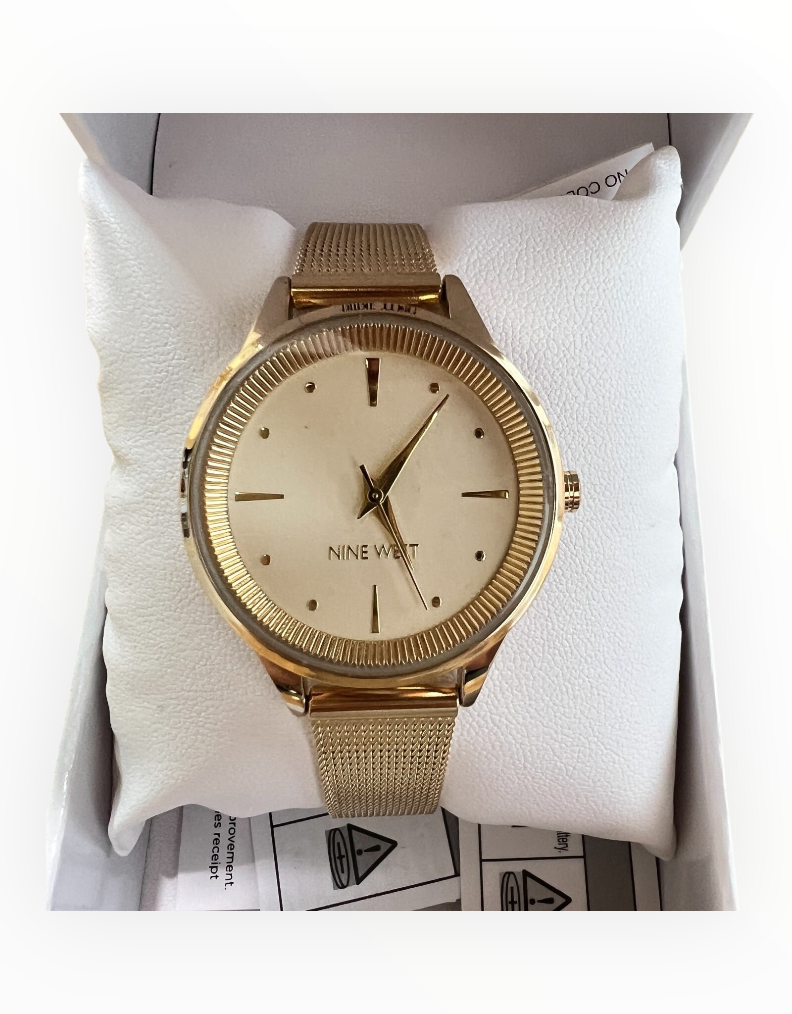 Nine West Nine West Watch Round Case Yellow Gold-Tone Mesh Bracelet