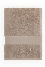 Tommy Hilfiger Tommy Hilfiger Home Modern American Solid Cotton Bath Towel 30” x 54”