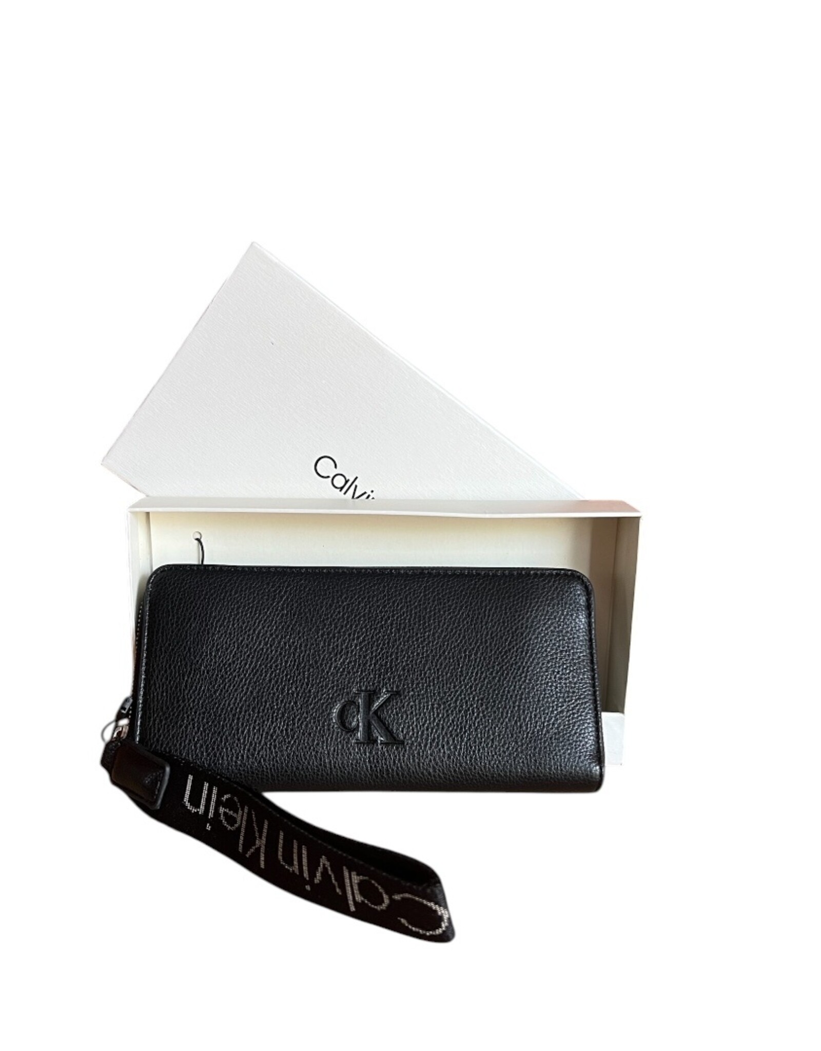 Calvin Klein Calvin Klein Ultralight Zip Around Wristlet