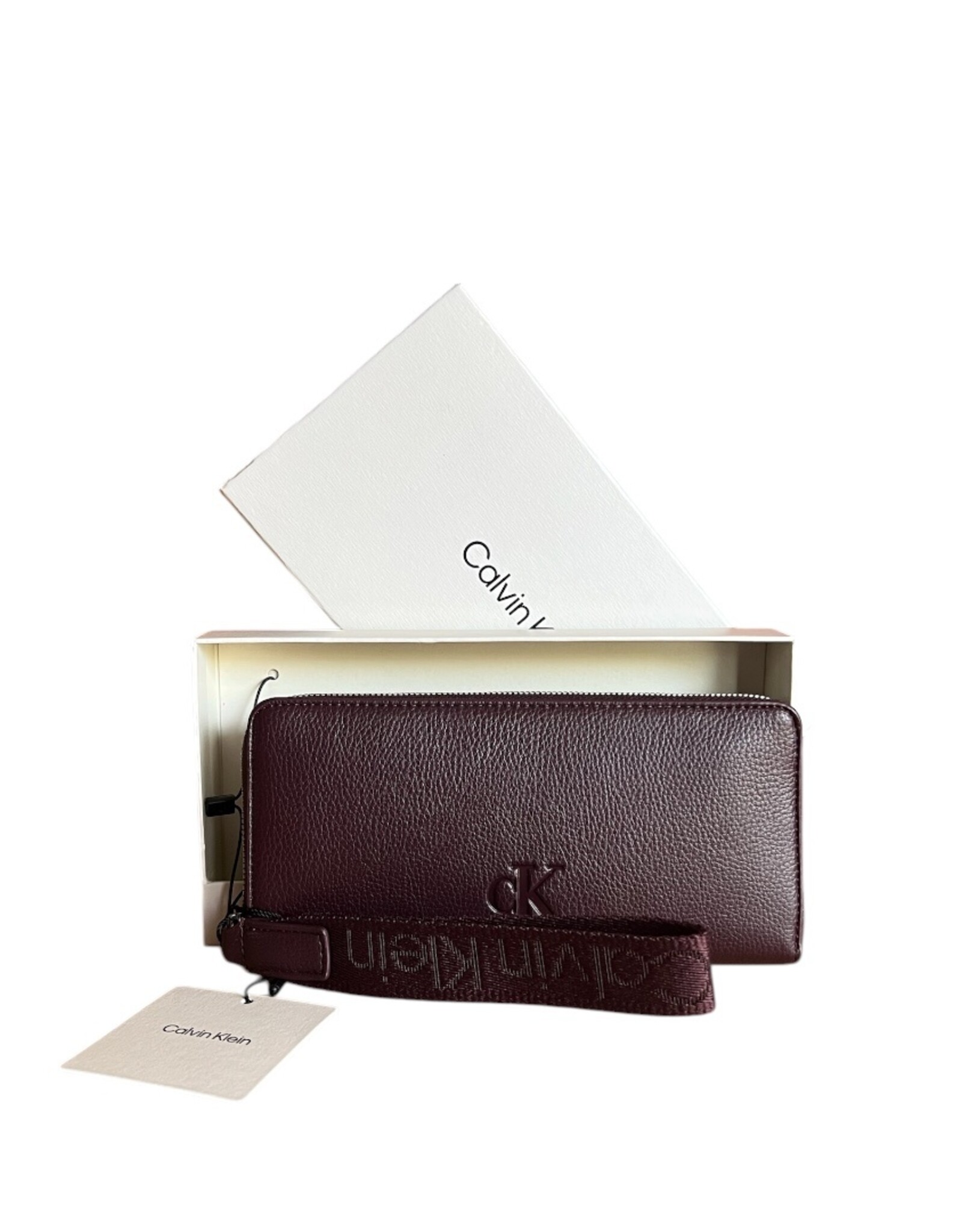Calvin Klein Calvin Klein Ultralight Zip Around Wristlet