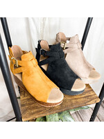 Felton Platform Wedge