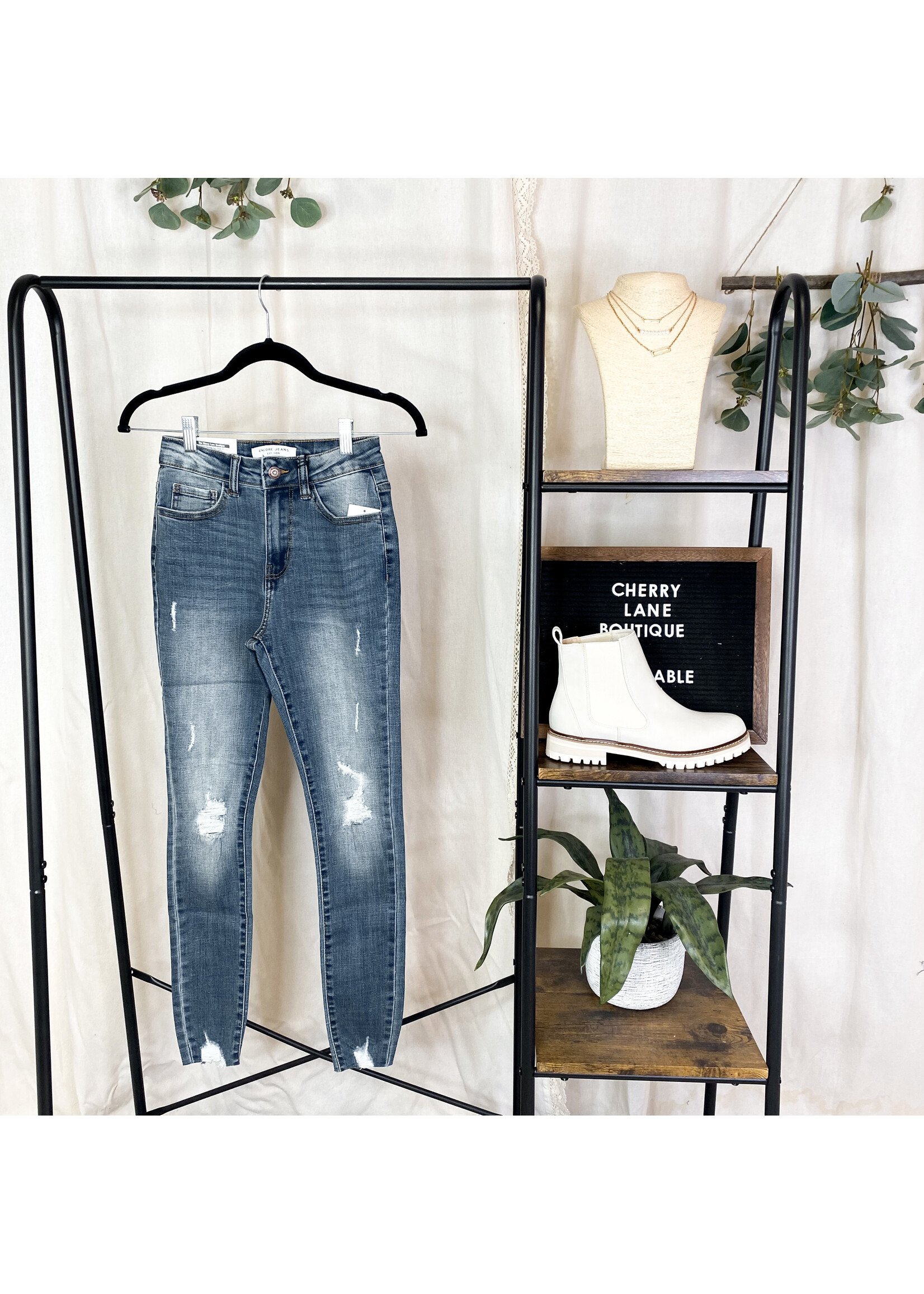 Taylor Skinnies