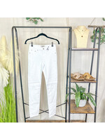 Leslie White Skinnies